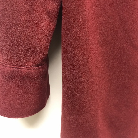 I.e. relaxed Soft snap shirt/jacket. Comfy. - Picture 5 of 7